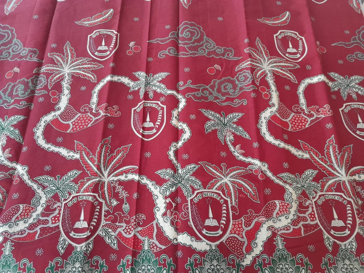 Seragam batik custom sekolah